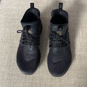 Nike presto black